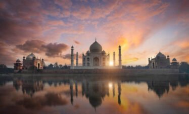 taj mahal sunset