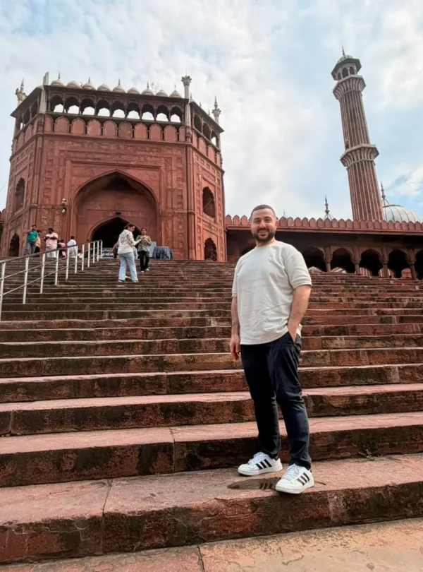Traveler visiting Jama Masjid in Delhi on a 2 Days Golden Triangle Tour