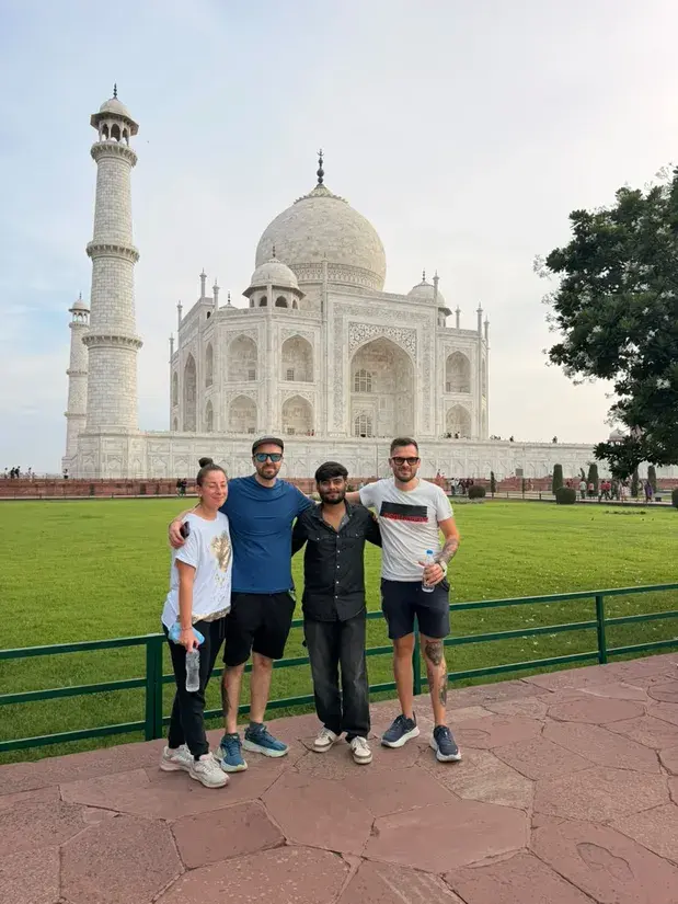 Golden Triangle Tour 6 Days tourists visiting the Taj Mahal in Agra