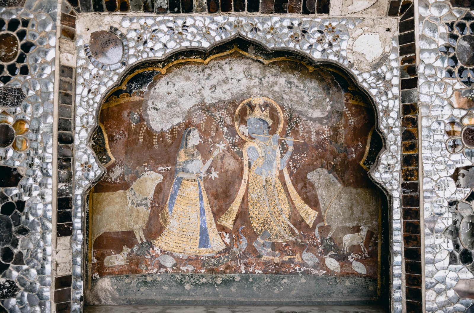 Sheesh Mahal at Amber Fort Jaipur on a Golden Triangle Tour with Varanasi