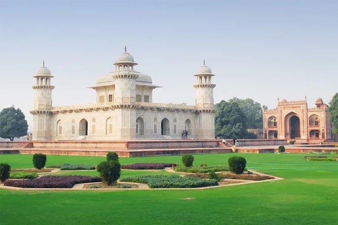 Agra tour