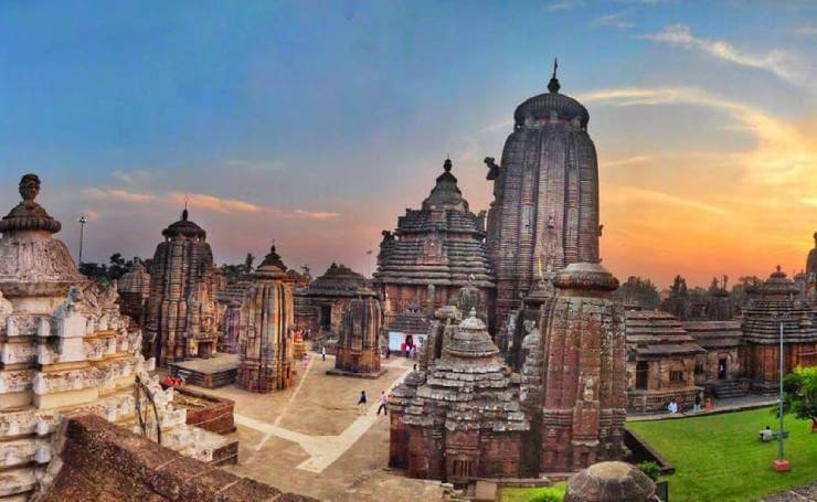 Lingaraja Temple Bhubaneswar ancient temple in India and famous Kalinga architecture