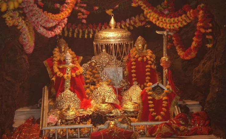 Vaishno Devi Temple Jammu and Kashmir one of the most popular temples in India